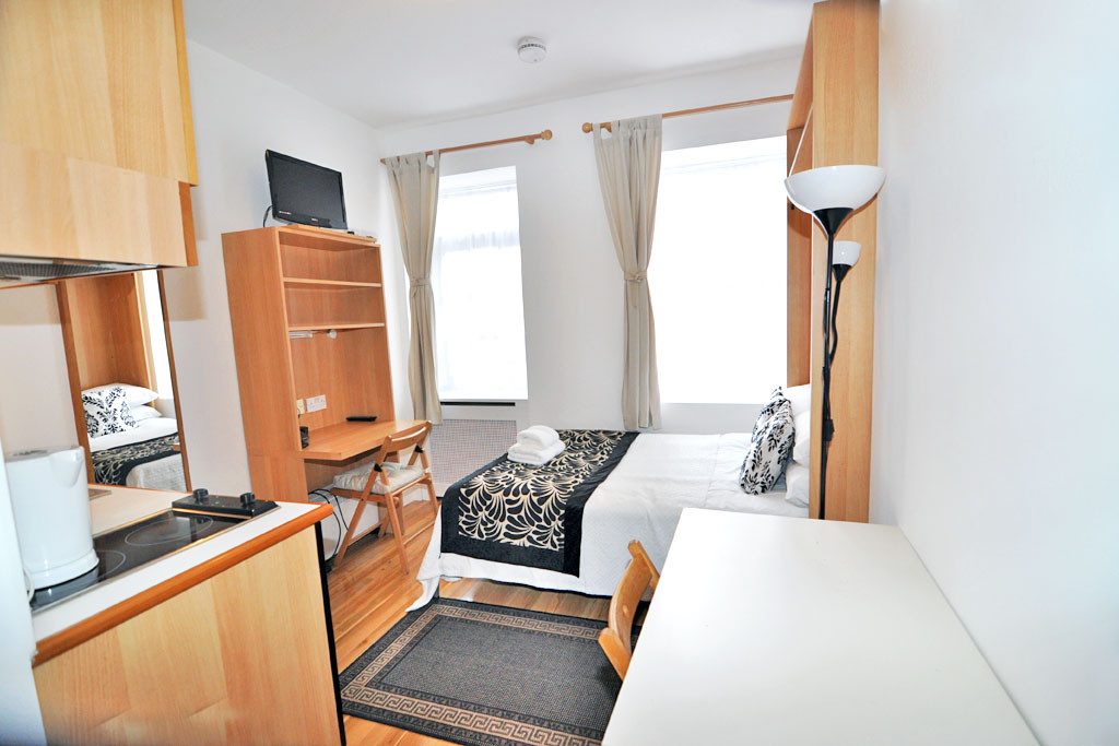 Studio accommodation for professionals, west London